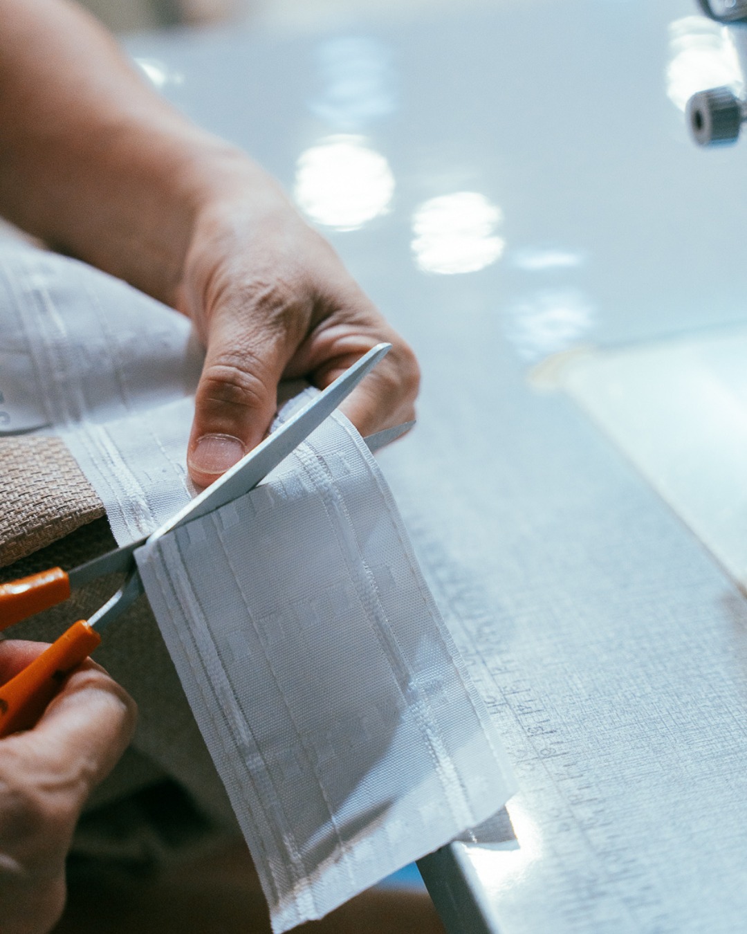 La calidad está en los detalles.Confeccionamos textiles a medida para establecimientos que cuidan la experiencia de sus clientes.𝗗𝗶𝘀𝗲ñ𝗼, 𝗽𝗿𝗲𝗰𝗶𝘀𝗶𝗼́𝗻 𝘆 𝗱𝘂𝗿𝗮𝗯𝗶𝗹𝗶𝗱𝗮𝗱.#Confeccióntextil #Diseñodenteriores #Calidadartesanal