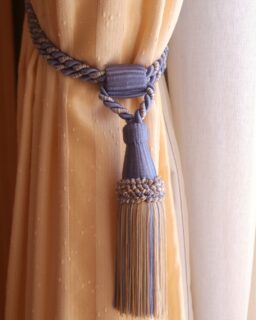 Creamos espacios que se sienten.Cada textura, cada línea y cada color están pensados para generar una experiencia.𝗚𝗿𝘂𝗽𝗼 𝗧𝗼𝗹𝗲𝗱𝗼. Diseño y confección con alma.#Diseñoconalma #Interioresqueinspiran #Elegancianatural