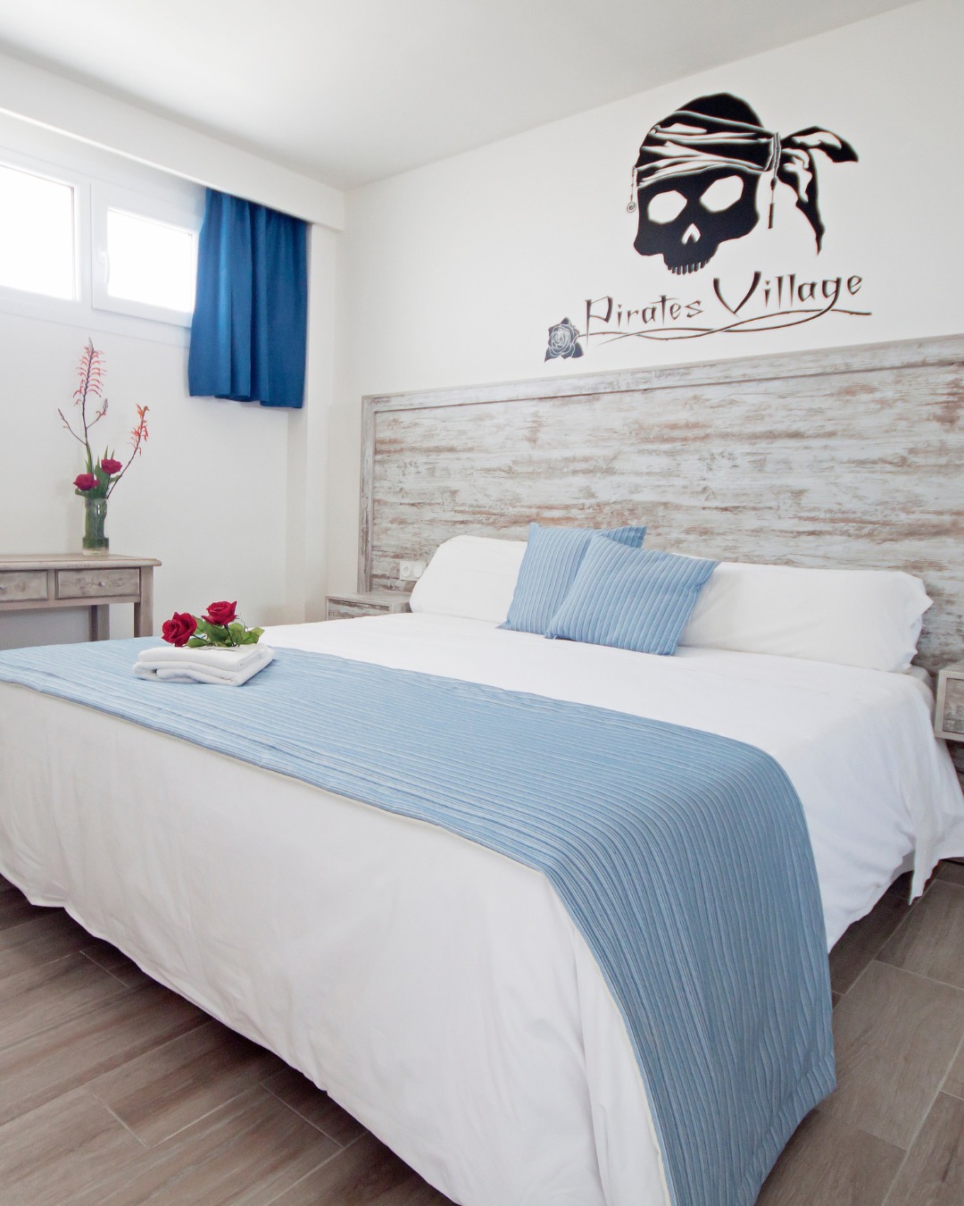 Un espacio bien diseñado no solo se ve: 𝘀𝗲 𝘃𝗶𝘃𝗲.Transformamos interiores en experiencias sensoriales que hablan de armonía y confort.#Diseñodeinteriores #Espaciosconalma #Armoníayconfort